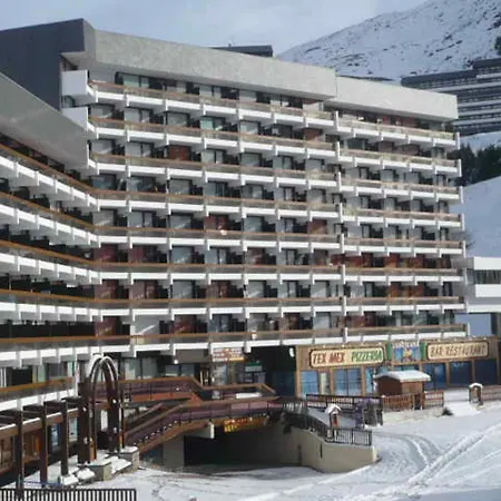 Apartment Lumineux Avec Balcon Aux Pieds Des Pistes - Fr-1-344-1074 *